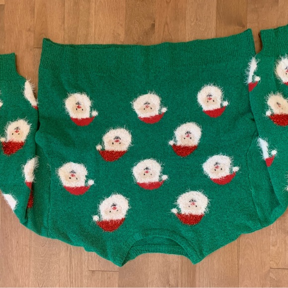 NWOT Christmas sweater - Picture 3 of 3